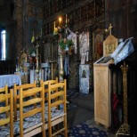 Biserica Manastirea - Naos